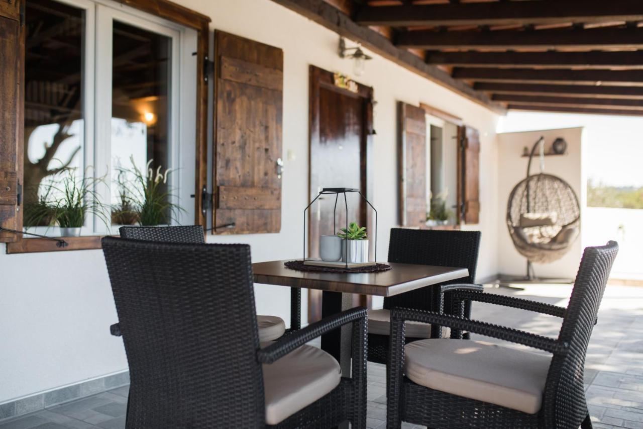 Villa Rustica Pokrovnik Экстерьер фото